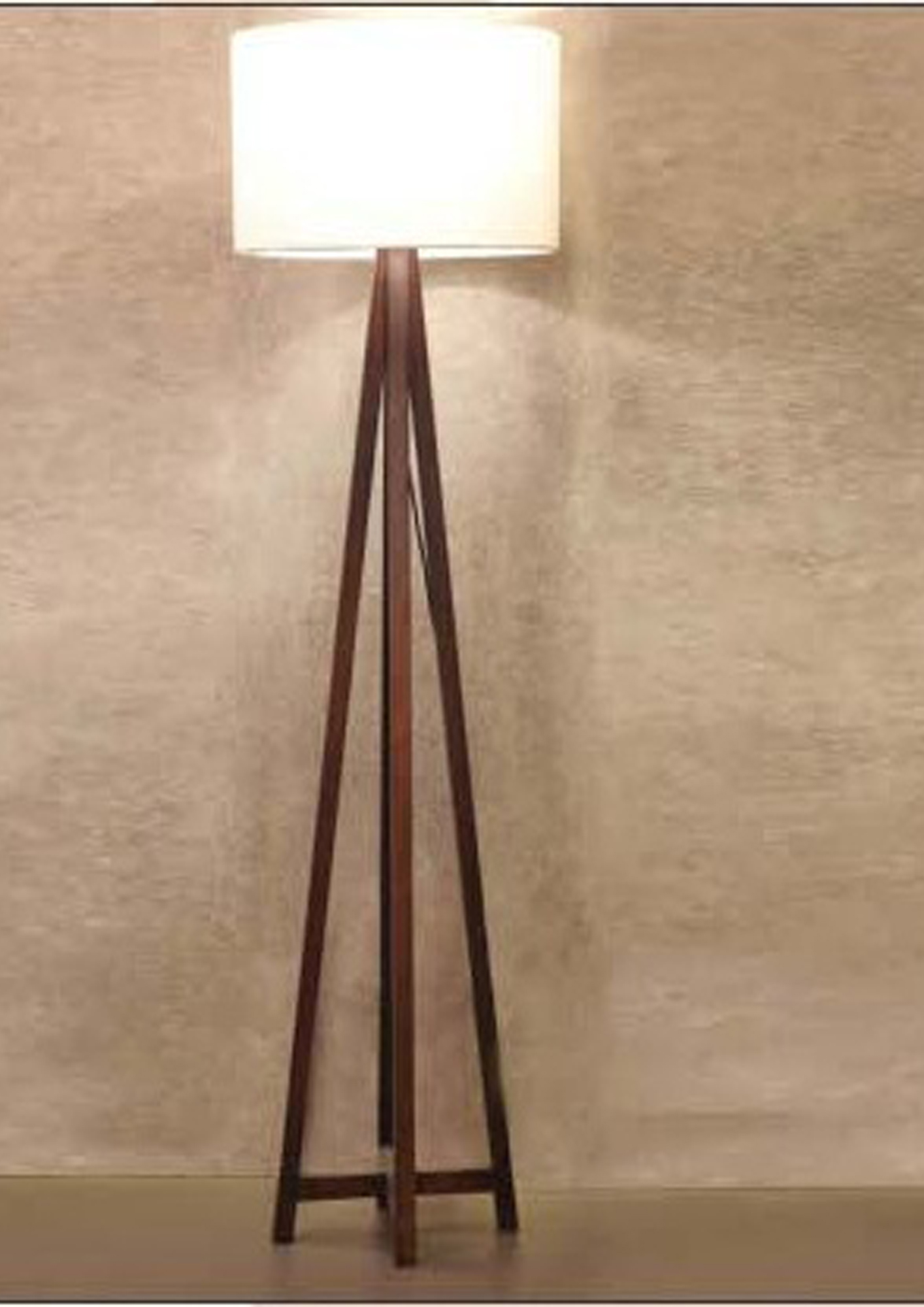 Beyond Lights - Wood Tripod Lamp- GL